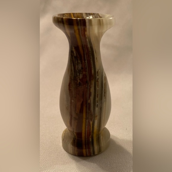 Vintage Onyx Vase - Picture 6 of 6
